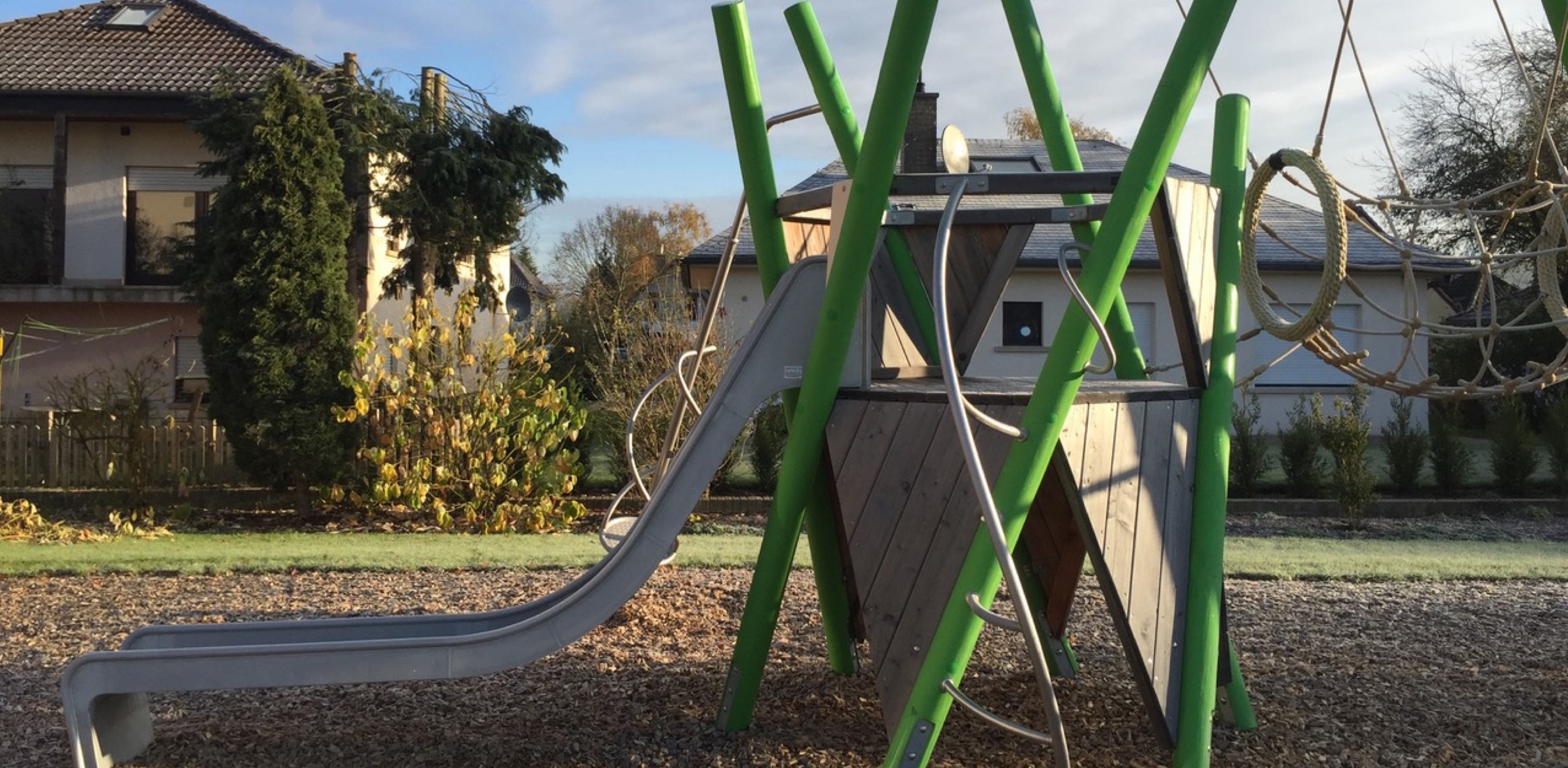 Aires de jeux et équipements sportifs