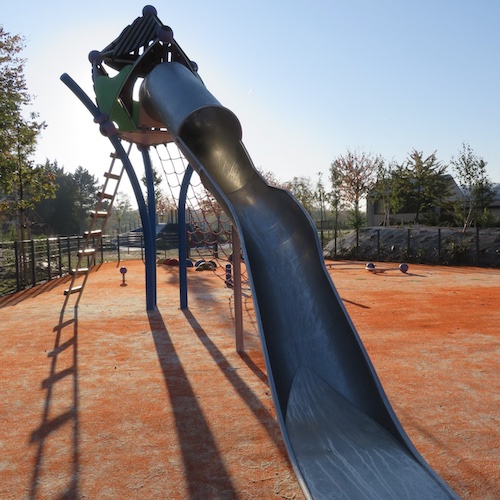 image 4 Aires de jeux